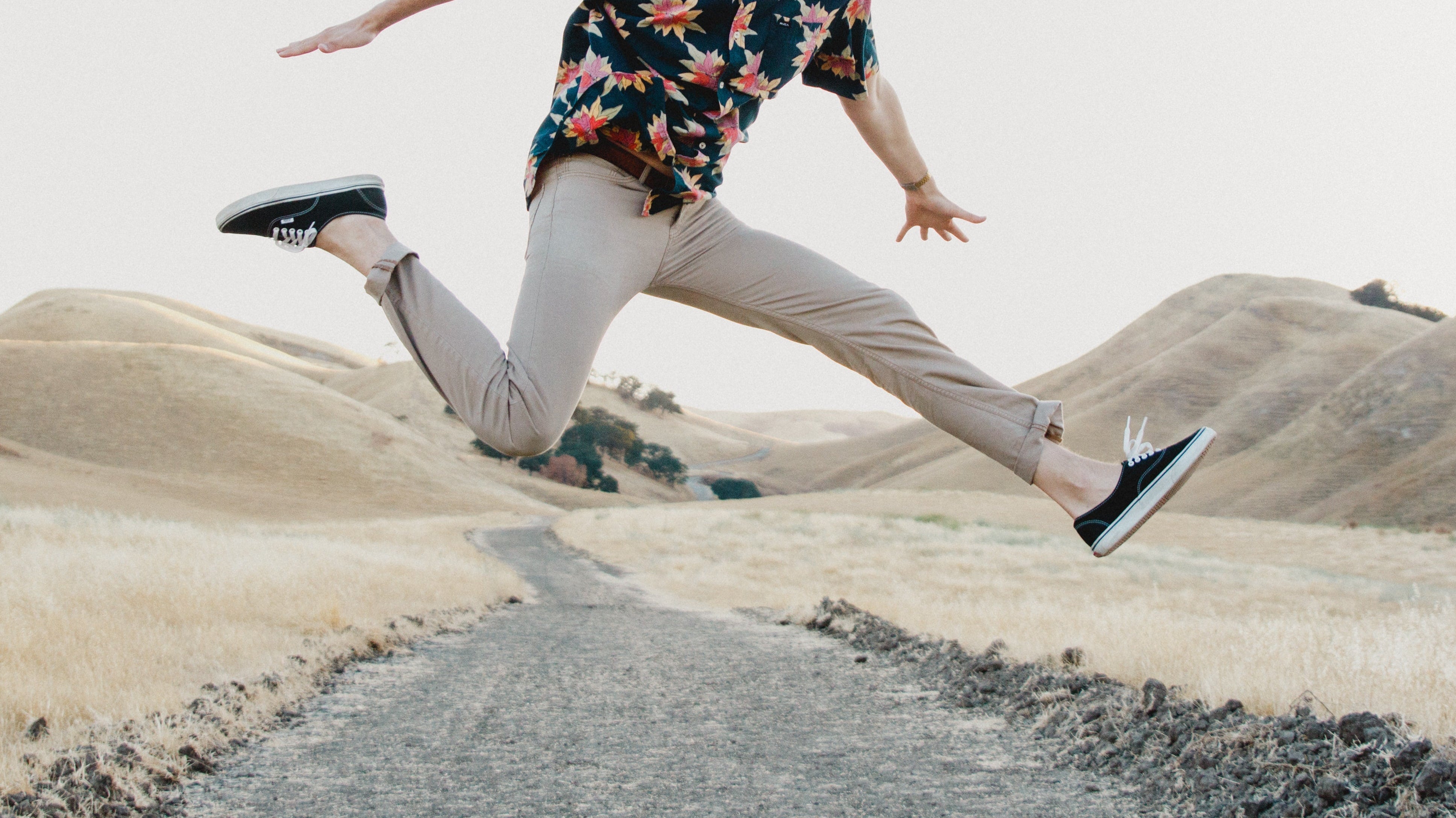 Hoe kun je een kaki broek combineren? - Gents