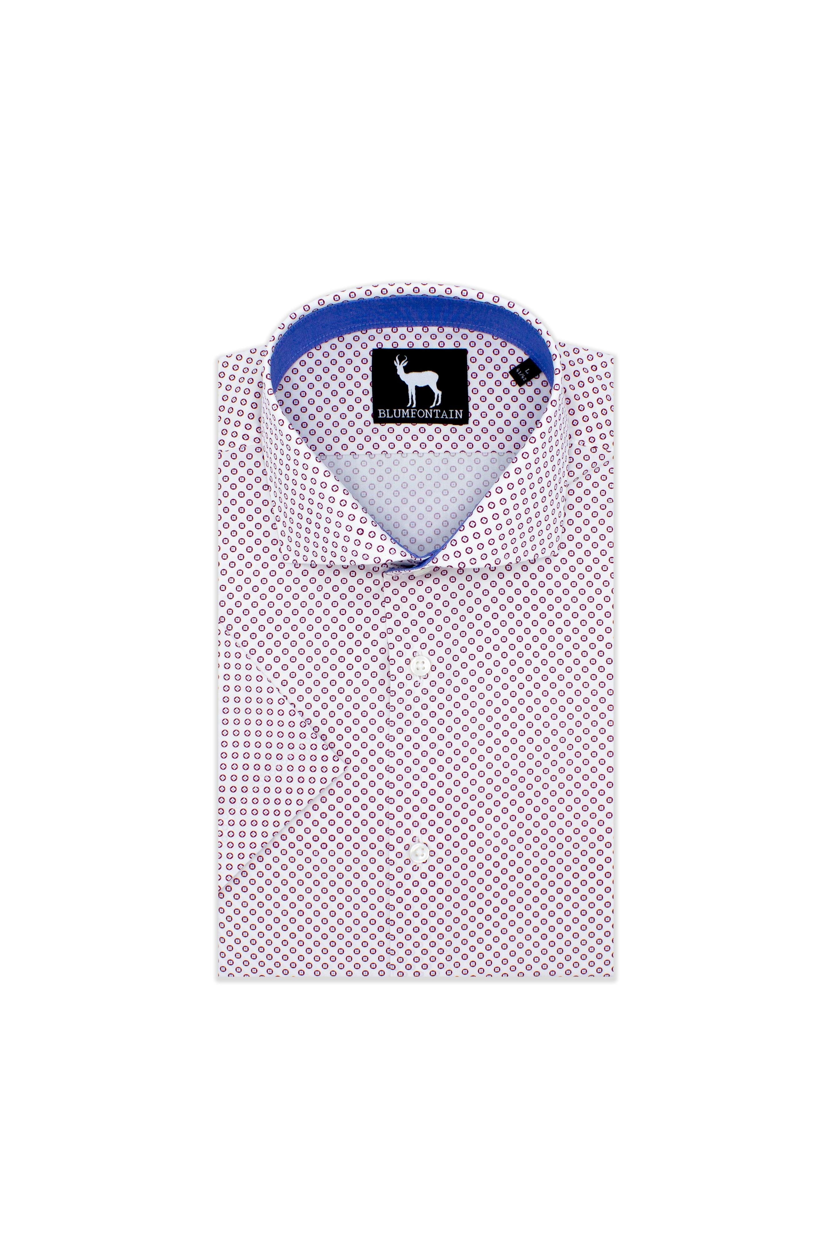 Blumfontain korte mouw wit ademend witte katoenen shirt met korte mouwen en rode accenten.