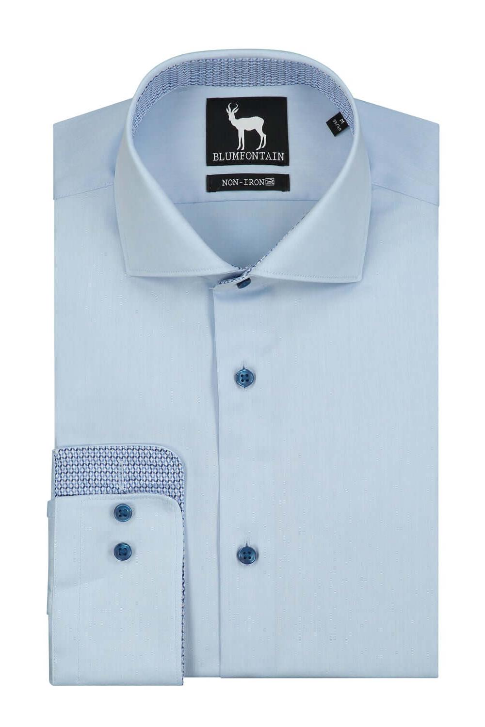 GENTS Blumfontain NOS lichtblauw overhemd met knoopsluiting in ademend katoen-elastaanmix.
