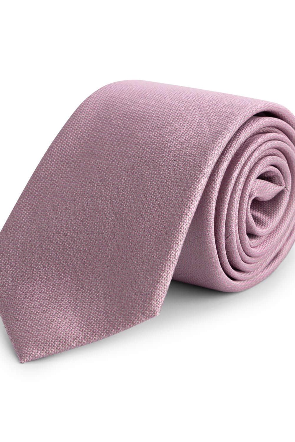 Stropdaszijdevisgraatroze, een elegante zijde stropdas in roze met visgraatpatroon.