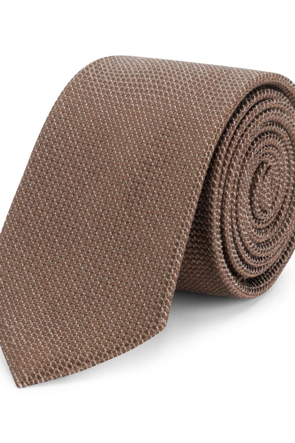 Stropdas zijde print vakjes patroon bruin, bruine zijde stropdas met subtiele glans en vakjespatroon.