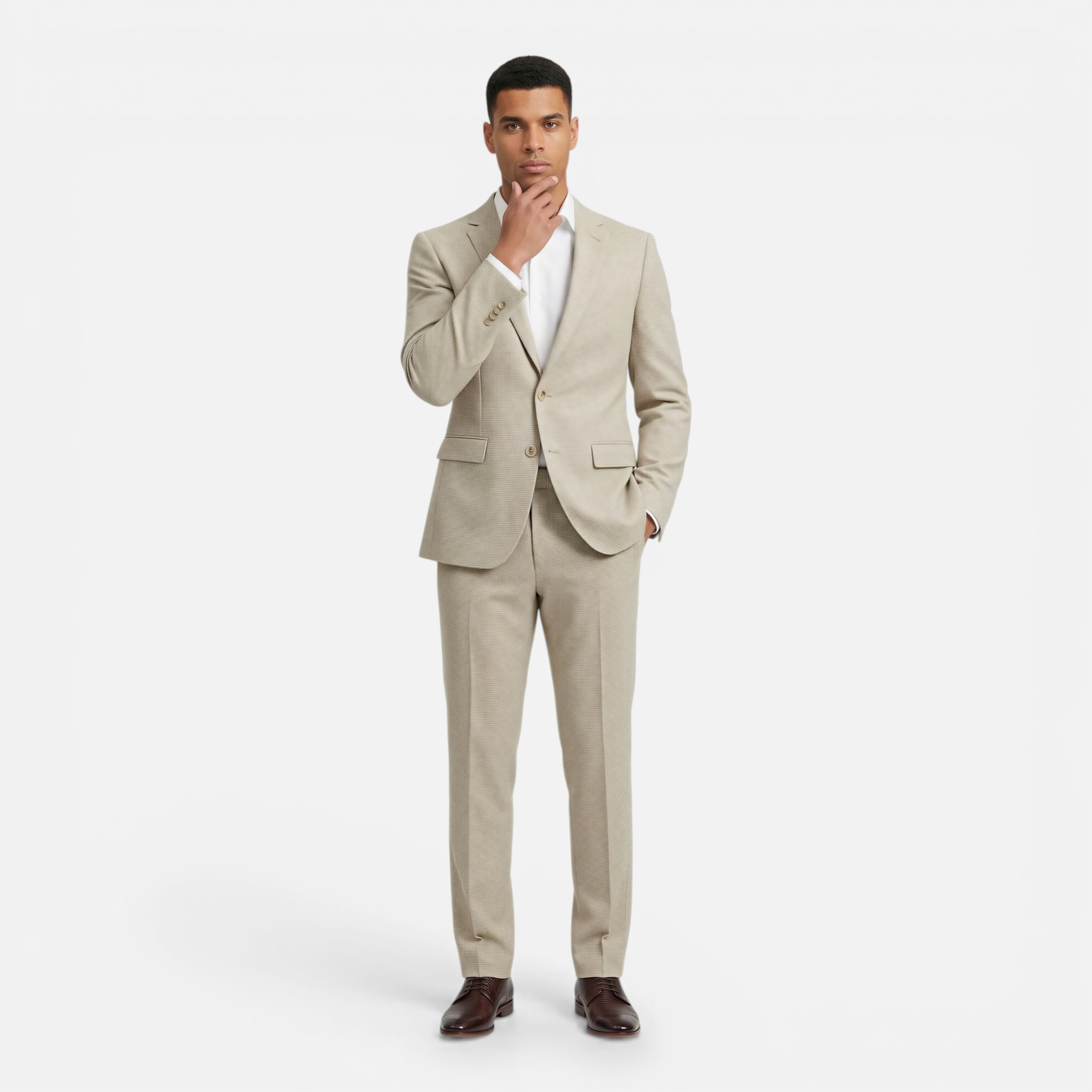 Pak pepita beige: modern beige tweed suit with wrinkle-resistant fabric, perfect for stylish occasions.