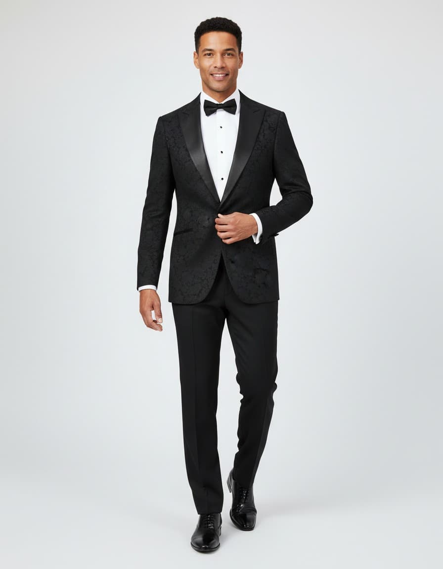 Dinnerjacket paisley velvet — op model