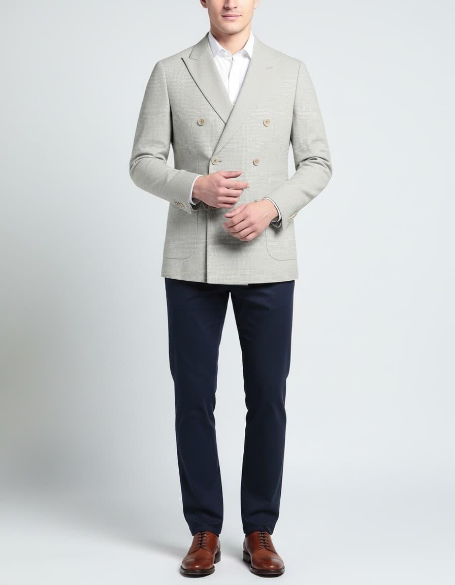 Colbert double-breasted pied-de-poule beige — op model