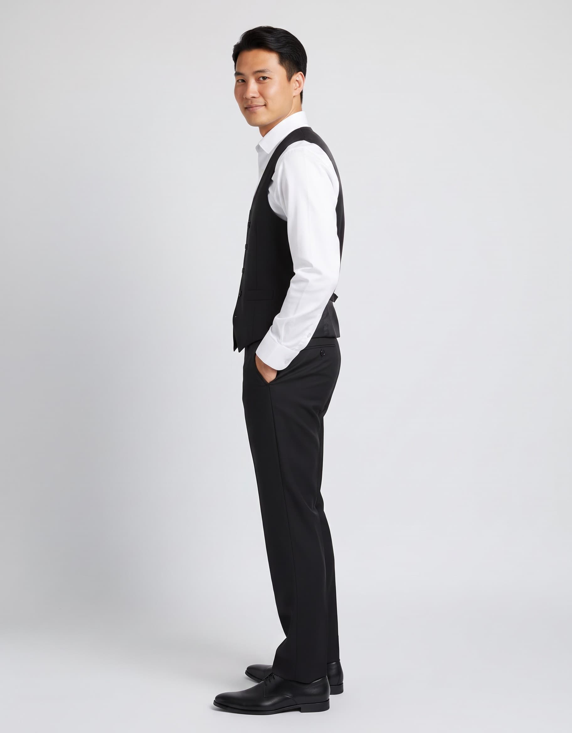 Weste Wollmischung Schwarz Mix & Match — auf dem Model