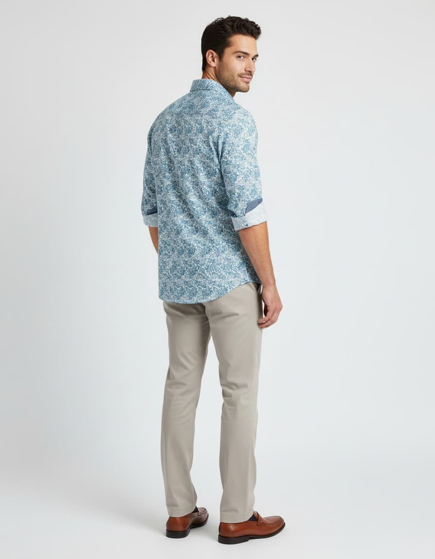 Hemd Print bloem zeeblauw — op model