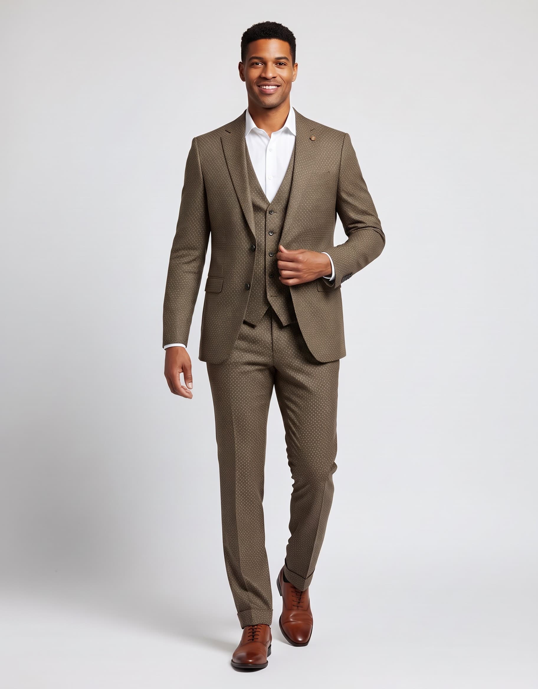 3-Piece Suit Pebble Stone — on model