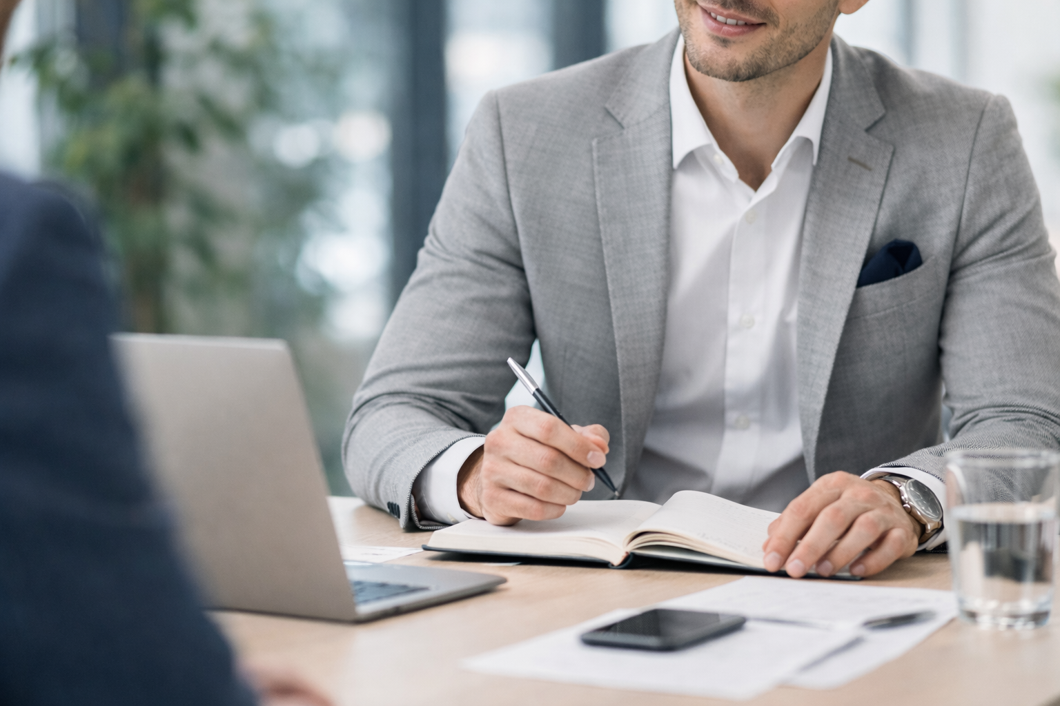 Wat trek je aan naar een sollicitatie? Zo maak je de juiste eerste indruk