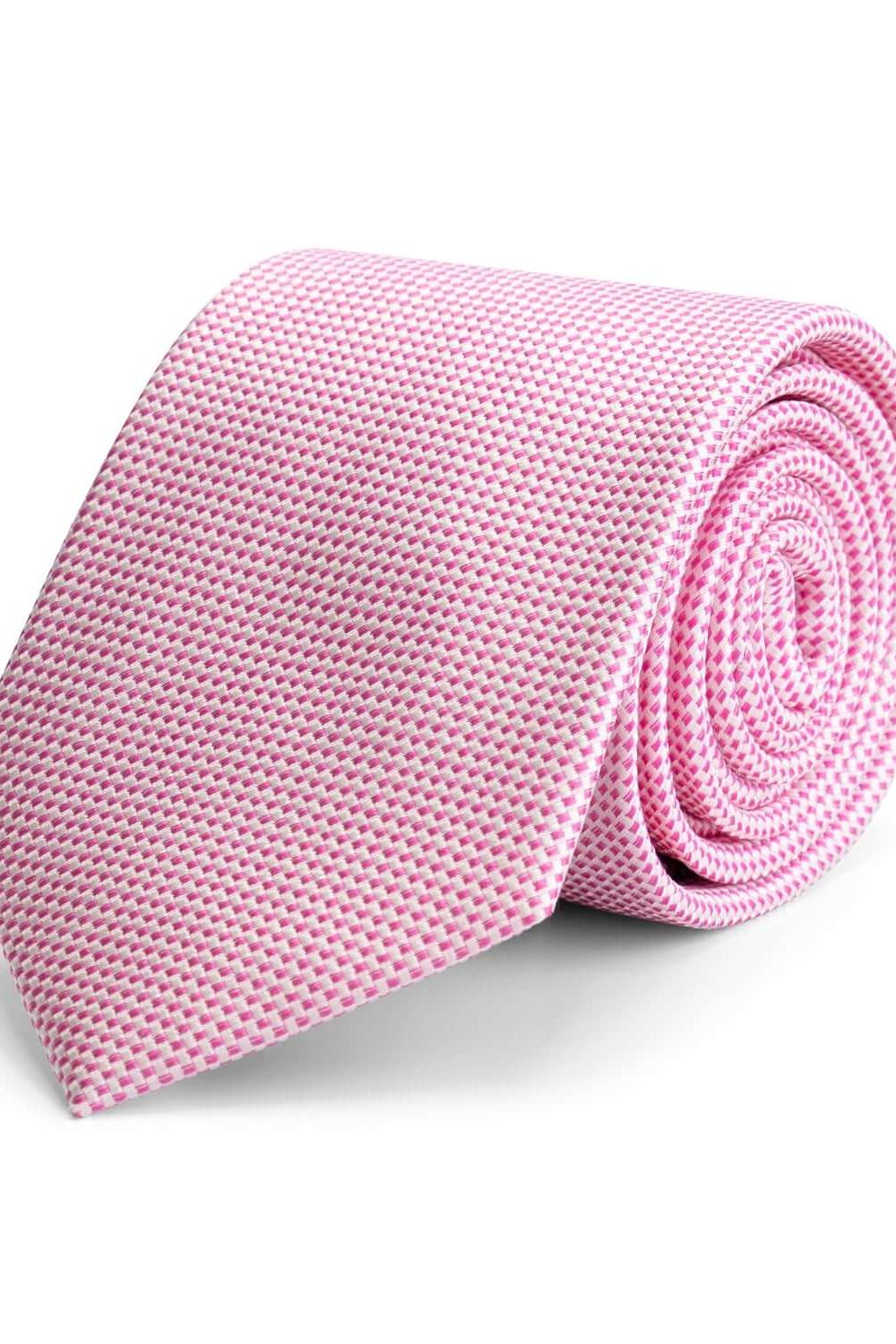 Stropdas zijde Roze, een ademend comfortabele zijden stropdas met subtiele glans in een mooie roze kleur.