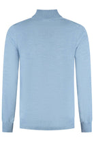 Halfzip merinoblend lichtblauw - achteraanzicht van een lichtblauwe trui