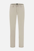 Chino stretch dobby zand - stylish beige pants for versatile casual and semi-formal wear.