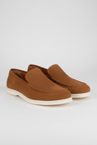 Loafer suede cognac