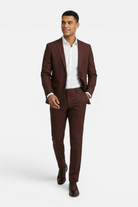 Pak 2-delig kastanje rood met slim-fit snit en lange lengte, elegant en modern.